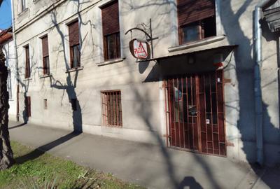Spatiu de vanzare (SAD) - 2