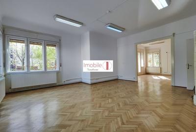 Apartament la casa semicentral |  Teren 452 mp - 1