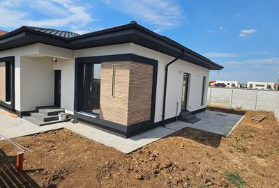 Casă individuală cu 4 camere în Berceni