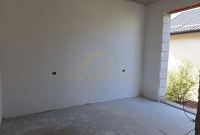 CASA P+1+M-185 MP -5 CAM-4 BAI-METROU BERCENI - 46