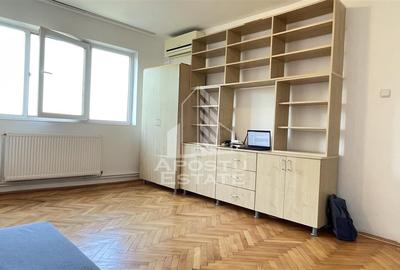 Apartament cu 2 camere semidecomandat, mobilat în Șagului