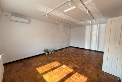 Spațiu comercial Birouri/ Notariat, Zona Centrala, Gh. Doja- Afi, Ploiești - 1