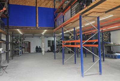 Hala industriala si apartament Tunari - Otopeni - 6