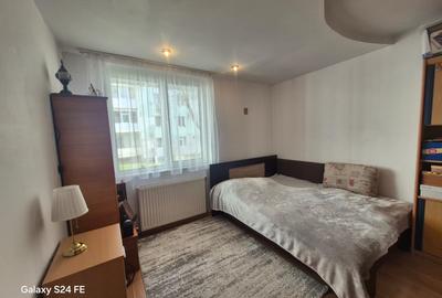 De vânzare – Apartament cu 4 camere | 80 mp | Parter înalt | Boxă + Parcare | Zo - 3