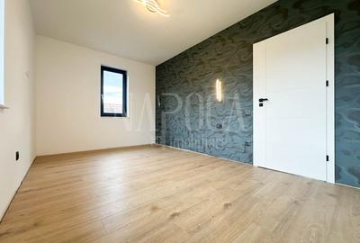 Casa 4 camere de vanzare in Sannicoara - 12
