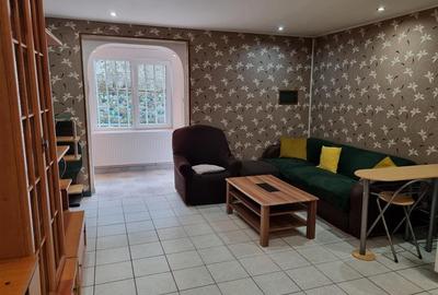 Apartament de doua camere la casa CENTRU - 2