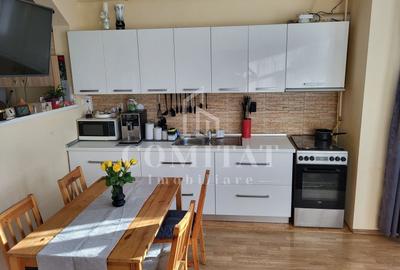 Apartament cu 2 camere semidecomandat, mobilat în Florești
