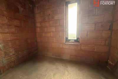 Duplex cu 4 camere de vanzare in Sanandrei - 3
