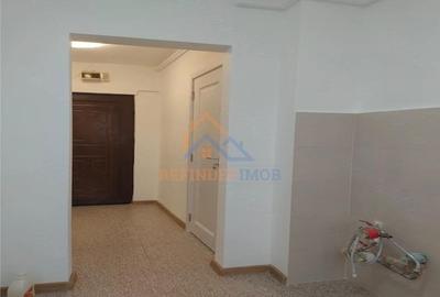 Apartament de vanzare cu 2 camere, Metrou Dristor - 5