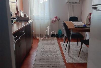 Apartament 2 Camere Et. 3/4 de Vanzare, Zona E-on, Cartier Tudor - 1