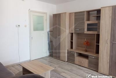 De inchiriat apartament cu 1 camera strada Parang - 1