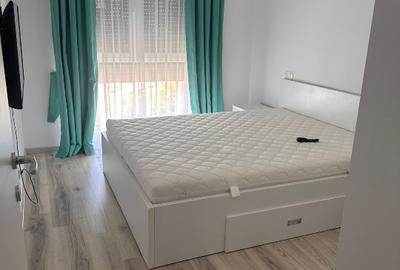 Închiriez apartament 2 camere semidecomandat 42mp - 4