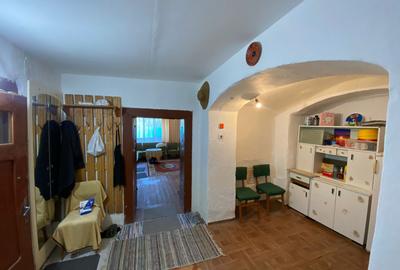 Casă de vacanță , 2 cam, teren 3.381 mp - 14
