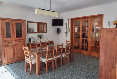 Vila  P+1+M - parc Bazilescu-286mp - 1