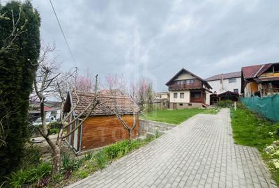 Casă individuală cu 4 camere în Sadu