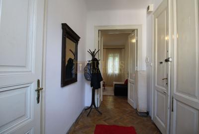 La casa, zona linistita, str Odobescu; camere spatioase, centrala proprie - 13