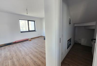 CASA 4 CAMERE, 2 BAI , DRESING, PLATOU GALATA - 18
