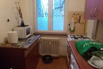 Obor (Masina de Paine) , 3 camere, parter, balcon, boxa - 10