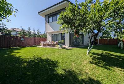 Duplex cu 4 camere în Bună Ziua