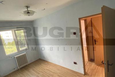 Apartament cu 3 camere semidecomandat în Mănăștur