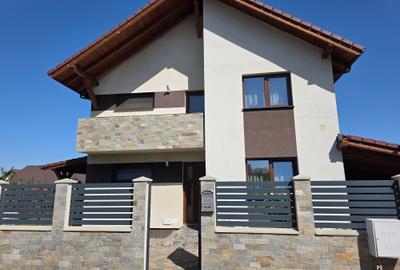 Casă individuală cu 4 camere în Tărlungeni