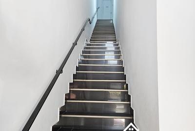 Spatiu de vanzare, 103mp, Central - 3