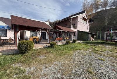 Ghimes- Faget- Pensiune de vanzare- afacere la cheie! - 1