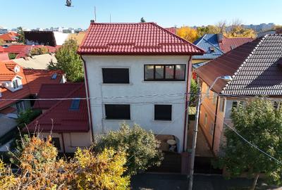 Birou, 311 mp în Domenii