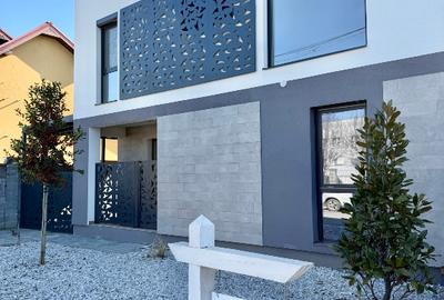 Duplex cu 4 camere în Lipovei