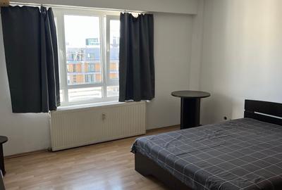 Garsonieră în P-ța Unirii