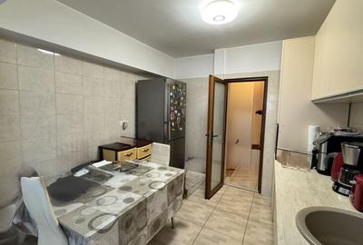 Casă de Cultură apartament decomandat 4 camere - 14