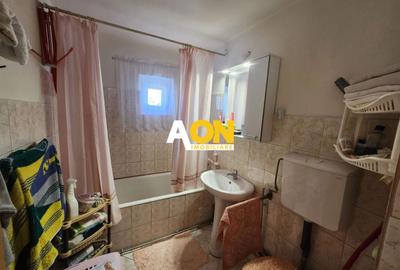 De vanzare apartament 2 camere, zona Sub stadion - 5