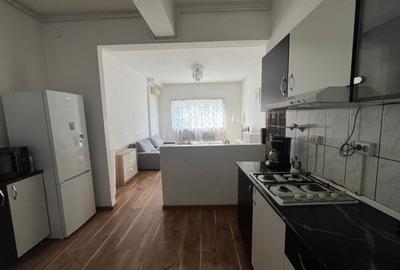 Apartament cu 3 camere cu vedere pe Regina Elisabeta / Ultracentral / Risc 1 - 10