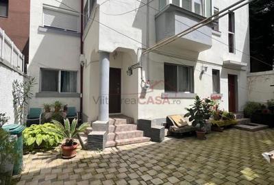 Apartament cu 3 camere nedecomandat, mobilat în Alba Iulia