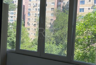 3 camere, et 3/4, bloc 1978-Parc Drumul Taberei - 15