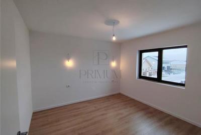 Duplex individual - toate utilitatile - zona excelenta - personalizare interioar - 7