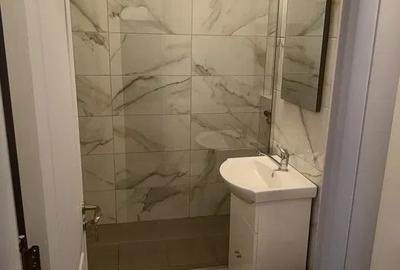 Garsonieră semidecomandată în Titan