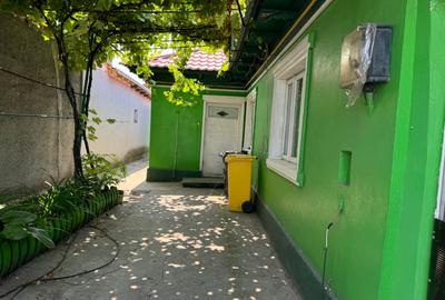 Vând casă zona Viile Noi , 120 mii euro - 16