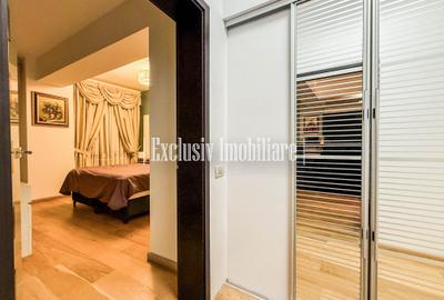 Vedere Frontala la Mare si Plaja la Picioare - Apartament cu Parcare Privata - 21