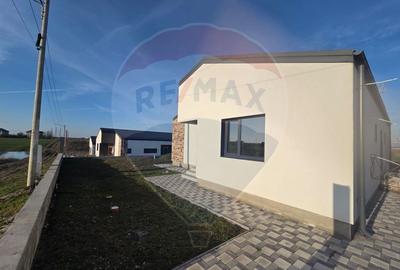 VANZARE Casă / Vilă PREMIUM 4 camere la pret normal - 5