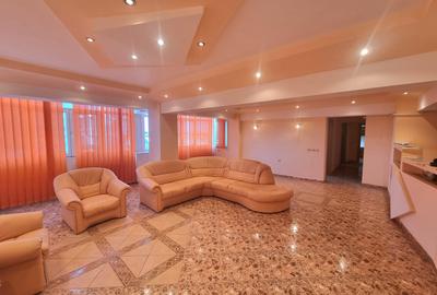 Apartament-spectacol/ 101 mp utili/ living de 54 mp! Unic în Bacău! - 2