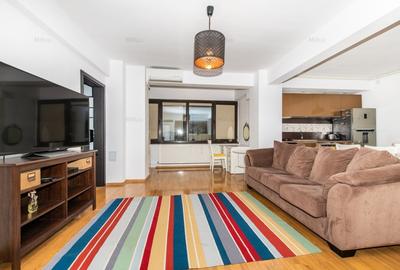 Apartament cu 2 camere semidecomandat, mobilat în Băneasa