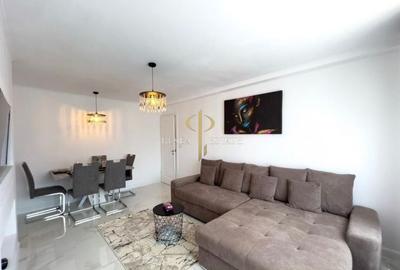 Apartament cu 3 camere decomandat în Aradului