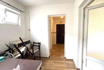 Apartament 3 camere 57mp zona Autogarii finisaje  58.000eur neg - 3