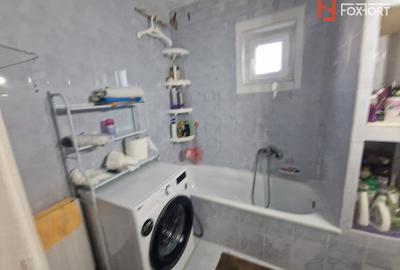 Casa individuala de vanzare cu 7 camere - Recas - 30