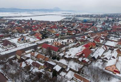 Pensiune de vânzare în Râșnov | 14 camere | 427 mp - 54