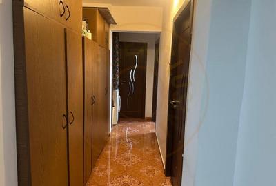 Apartament 3 camere decomandat - 11