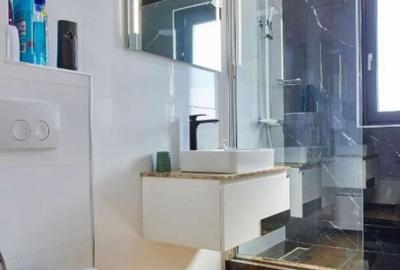 Apartament cu 2 camere decomandat, mobilat în Nord