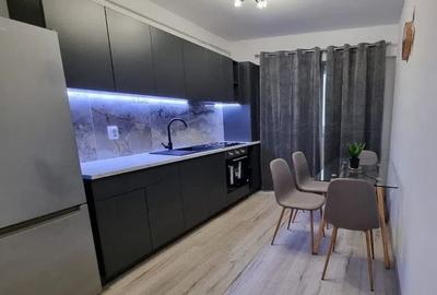 Apartament cu 2 camere semidecomandat, mobilat în Copou