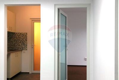 Spatiu birouri de inchiriat 60 mp Central - 6